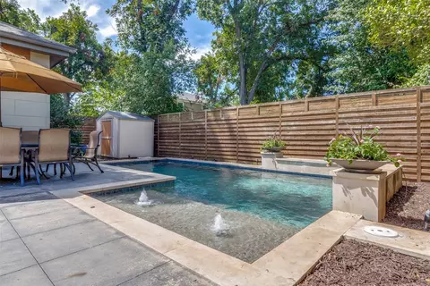 5323 Denton Dr, Dallas, TX 75235