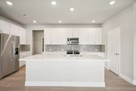 4111 Waco Dr, Farmersville, TX 75442