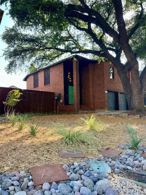 1312 Jasmine Dr, Lewisville, TX 75077