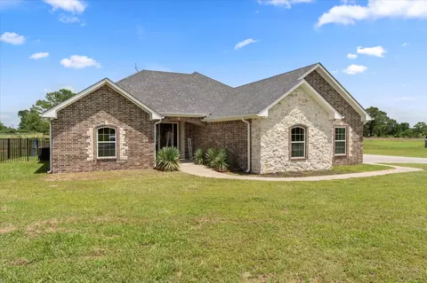 201 Rs County Road 1189, Emory, TX 75440
