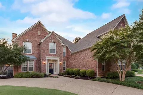 932 Midland Creek Dr, Southlake, TX 76092
