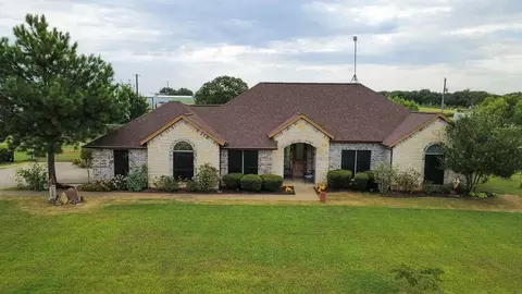 111 Diamond Ridge Ln, Weatherford, TX 76087