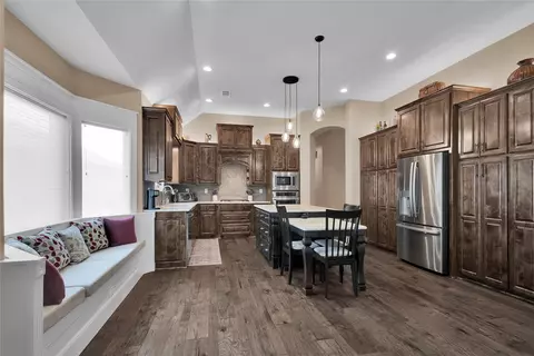 10504 Belvedere Dr, Denton, TX 76207