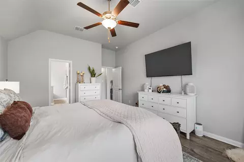 Bedroom - 3209 Samson Dr, Lorena, TX 76655 photo 2 of 5
