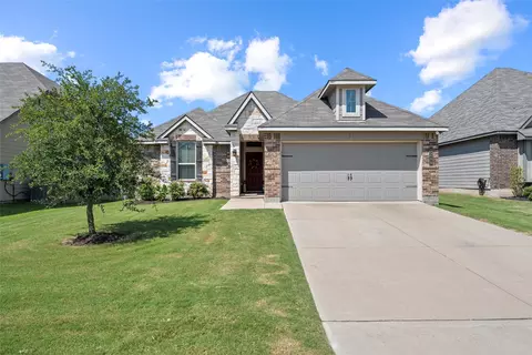 3209 Samson Dr, Lorena, TX 76655