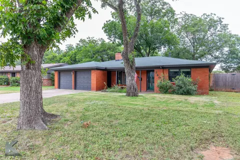 2401 Sylvan Dr, Abilene, TX 79605