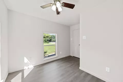 1205 E Calhoun Ave, Waco, TX 76704 photo 19
