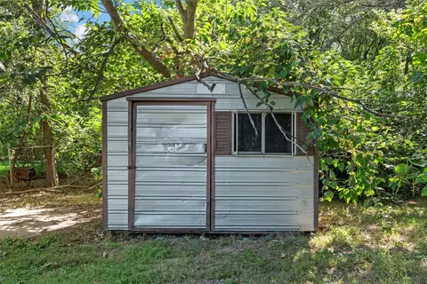 1205 E Calhoun Ave, Waco, TX 76704 photo 23