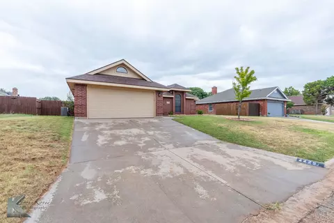 4425 Pennington Dr, Abilene, TX 79606