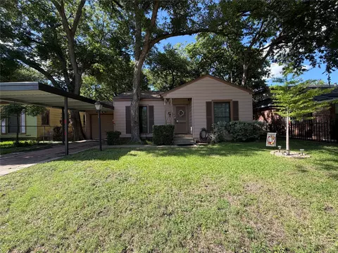 1703 Brandon St, Dallas, TX 75208