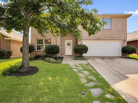 301 Creekview Dr, Wylie, TX 75098
