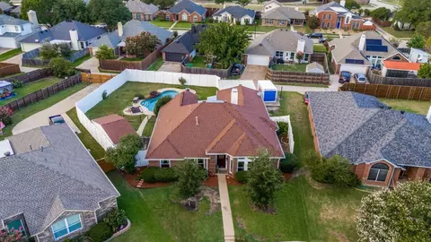 7020 Northpointe Ct, The Colony, TX 75056