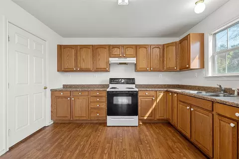 521 E Lee St, Waco, TX 76704 photo 6