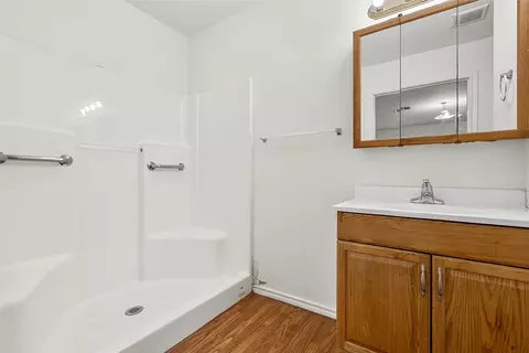 521 E Lee St, Waco, TX 76704 photo 8