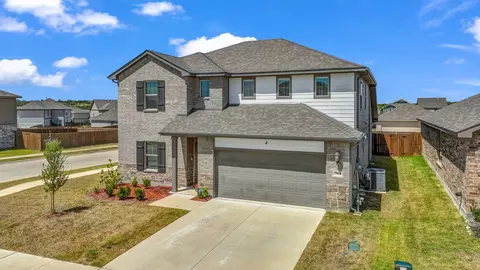 2860 Fox Trail Ln, Fort Worth, TX 76108