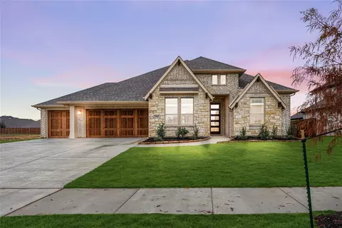 2508 Lakeway Ln, Venus, TX 76084