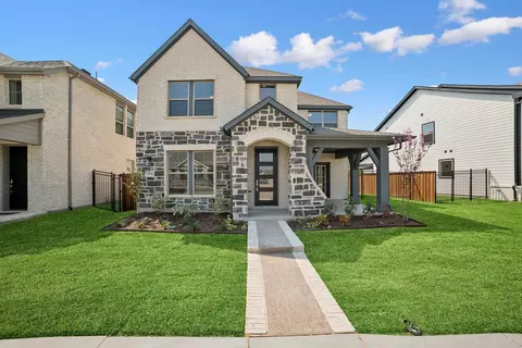 1032 Violet Dr, Crowley, TX 76036