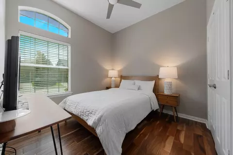 Bedroom - 2207 Eagles Nest Dr, Euless, TX 76039 photo 3 of 3