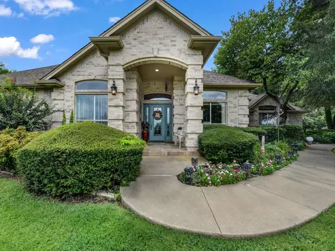 9705 Argyle Ct, Granbury, TX 76049