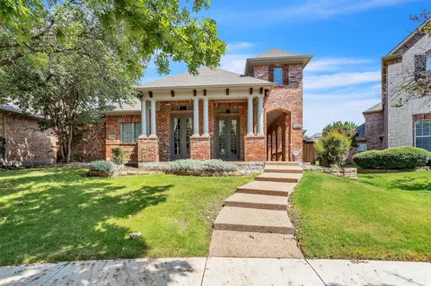 2246 Landoine Ln, Lewisville, TX 75056