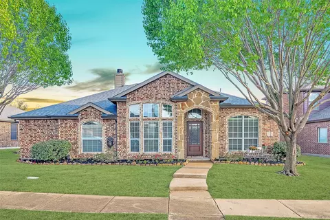 1237 Bay Line Dr, Rockwall, TX 75087