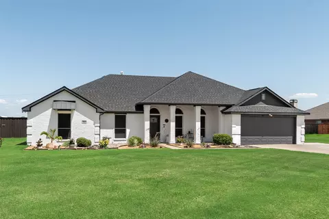 820 Overland Dr, Lowry Crossing, TX 75069