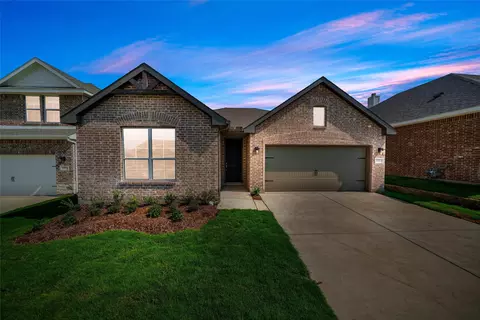 3513 Columbus St, Gainesville, TX 76240