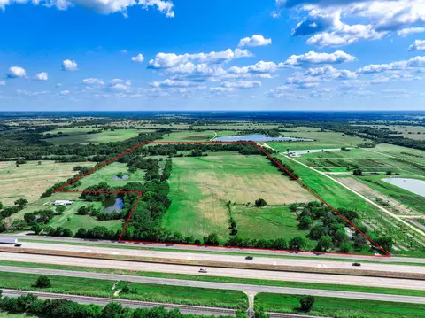7801 W Interstate Highway 30, Cumby, TX 75433