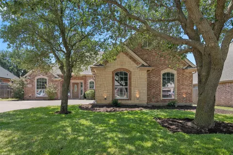 713 Dove Rdg, Sanger, TX 76266