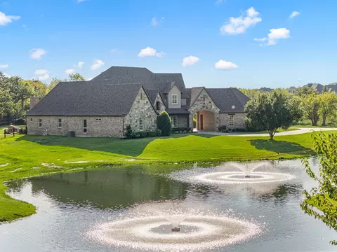 737 Manor Dr, Argyle, TX 76226