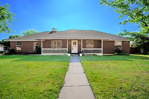 337 Meadow Dr, Ponder, TX 76259