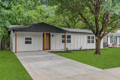 1739 Sharon St, Arlington, TX 76010