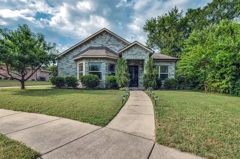 1202 Royal Ave, Duncanville, TX 75137