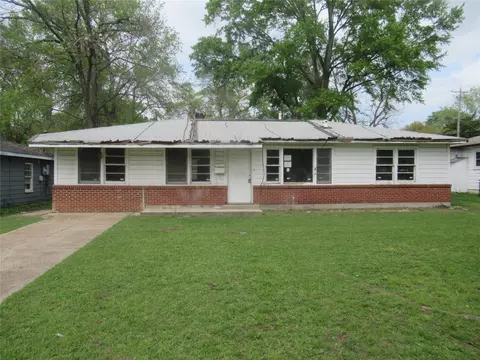 3108 Woodford St, Shreveport, LA 71108