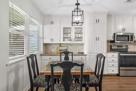 Dining - 128 Thompson Cir, Lorena, TX 76655 photo 1 of 2