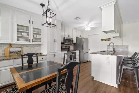 Kitchen - 128 Thompson Cir, Lorena, TX 76655 photo 3 of 5