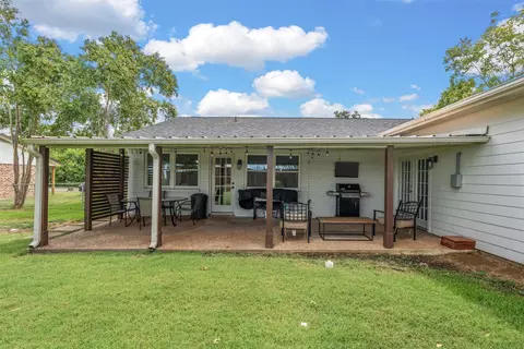 Exterior - 128 Thompson Cir, Lorena, TX 76655 photo 4 of 6