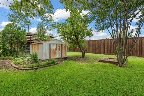 Exterior - 128 Thompson Cir, Lorena, TX 76655 photo 5 of 6