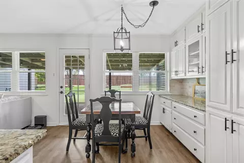 Dining - 128 Thompson Cir, Lorena, TX 76655 photo 2 of 2