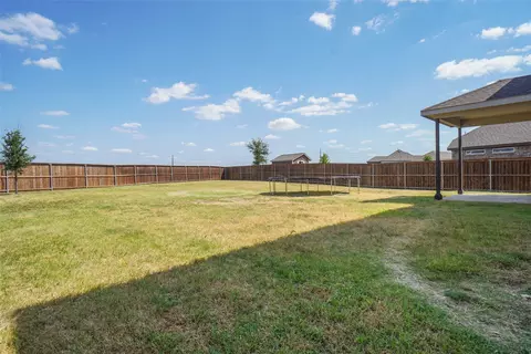 Exterior - 11812 Prudence Dr, Haslet, TX 76052 photo 3 of 4