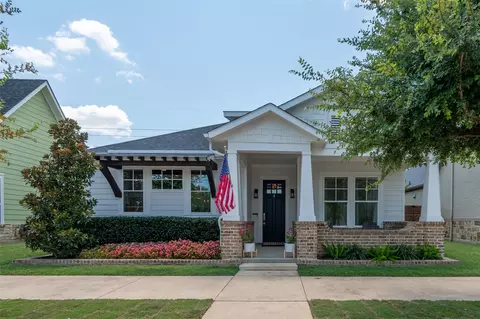 8824 Vermillion St, North Richland Hills, TX 76180