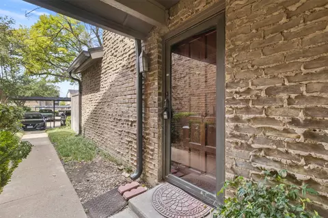 333 Melrose Dr #27C, Richardson, TX 75080