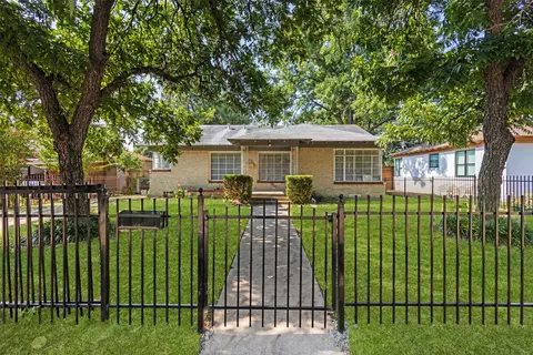 1428 Barlow Ave, Dallas, TX 75224