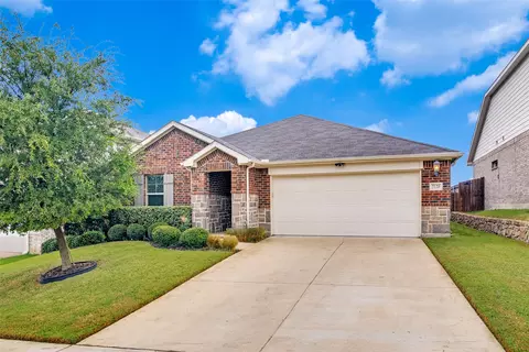 2120 Silver Charm Ln, Forney, TX 75126