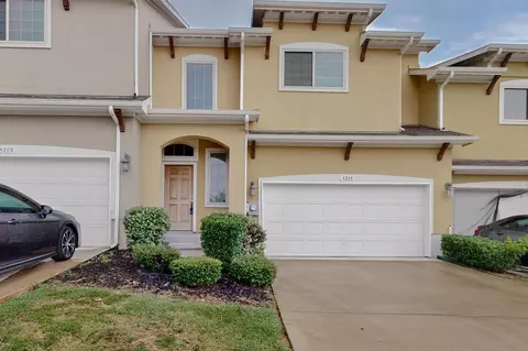 4204 Nia Dr, Irving, TX 75038