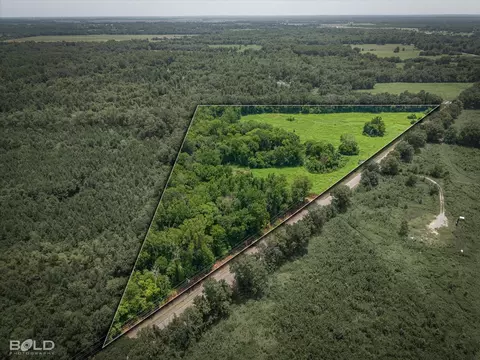 11661 Gamm Rd, Belcher, LA 71004