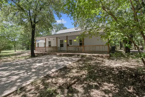 415 Private Road 1400 W, Morgan, TX 76671