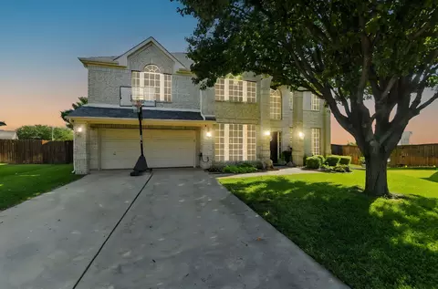 7932 Rampston Pl, Fort Worth, TX 76137