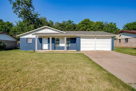 4612 Rickee Dr, Fort Worth, TX 76115