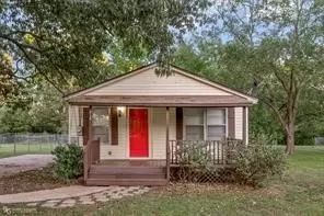 814 Lee St, Benton, LA 71006